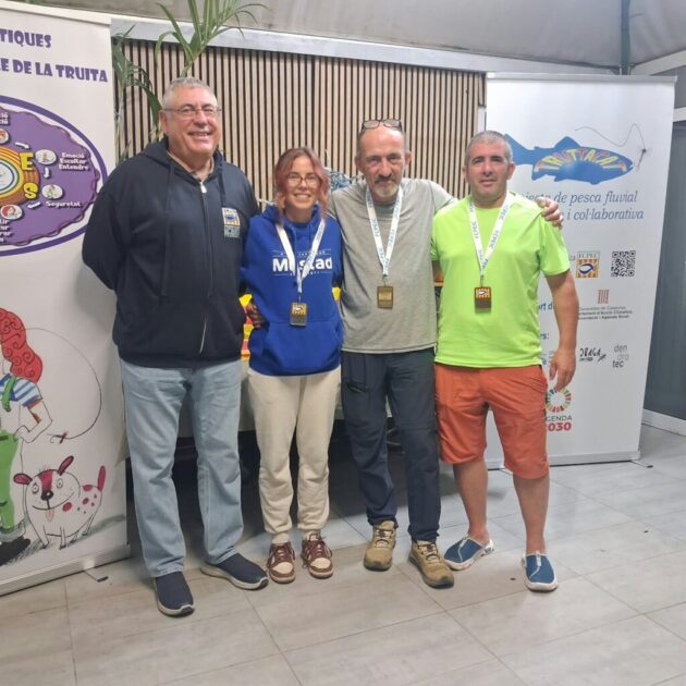 Podium (2)